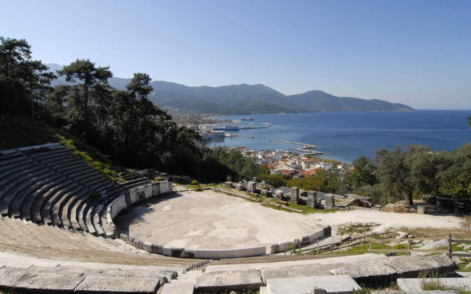 Teatrul antic din Thassos